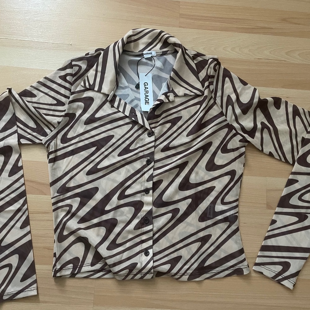 Mesh button up